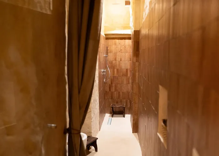 Il Suq Luxury לצ'ה